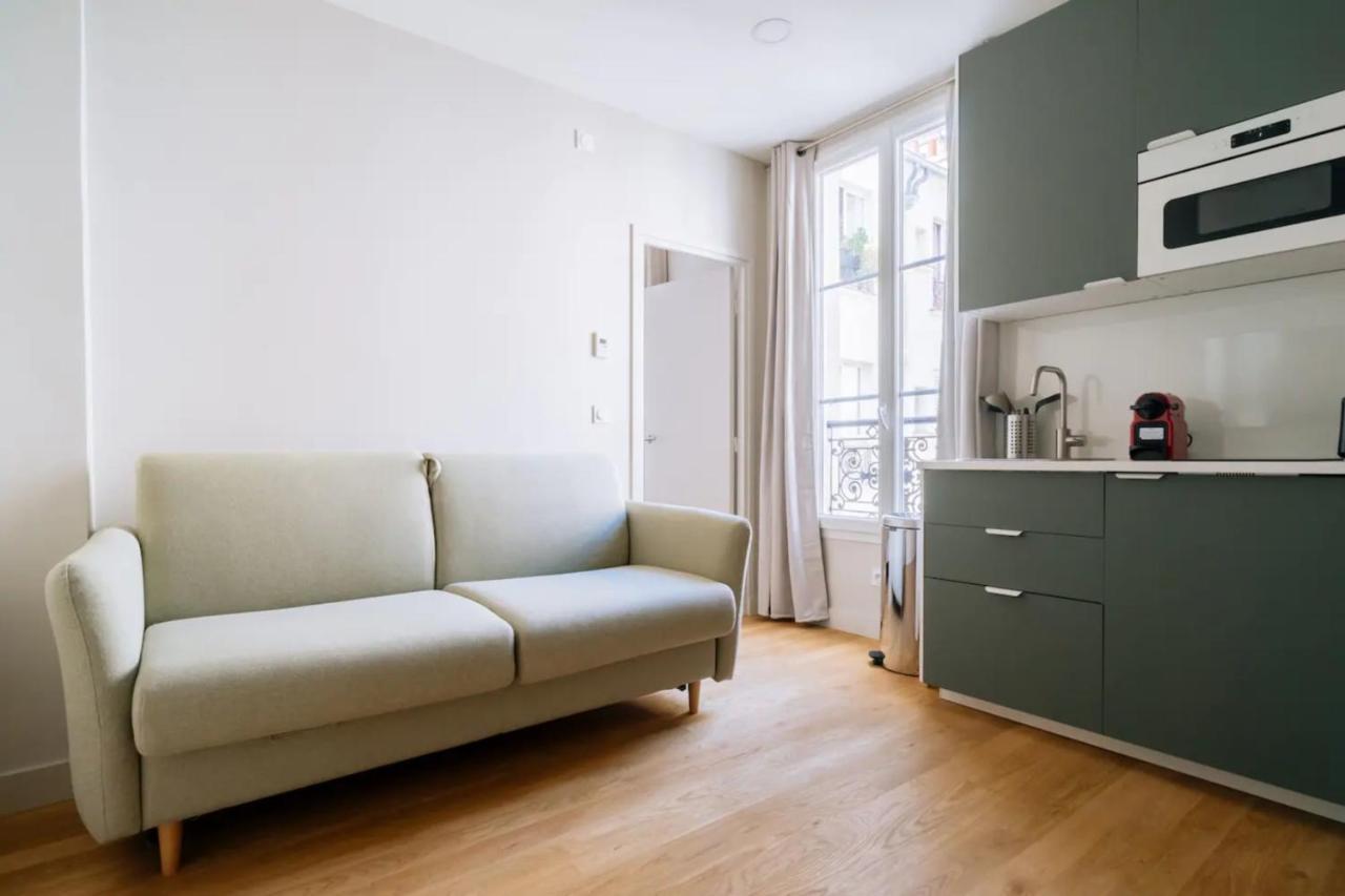 Stunning 1 Bedroom Apartment In Париж Екстер'єр фото
