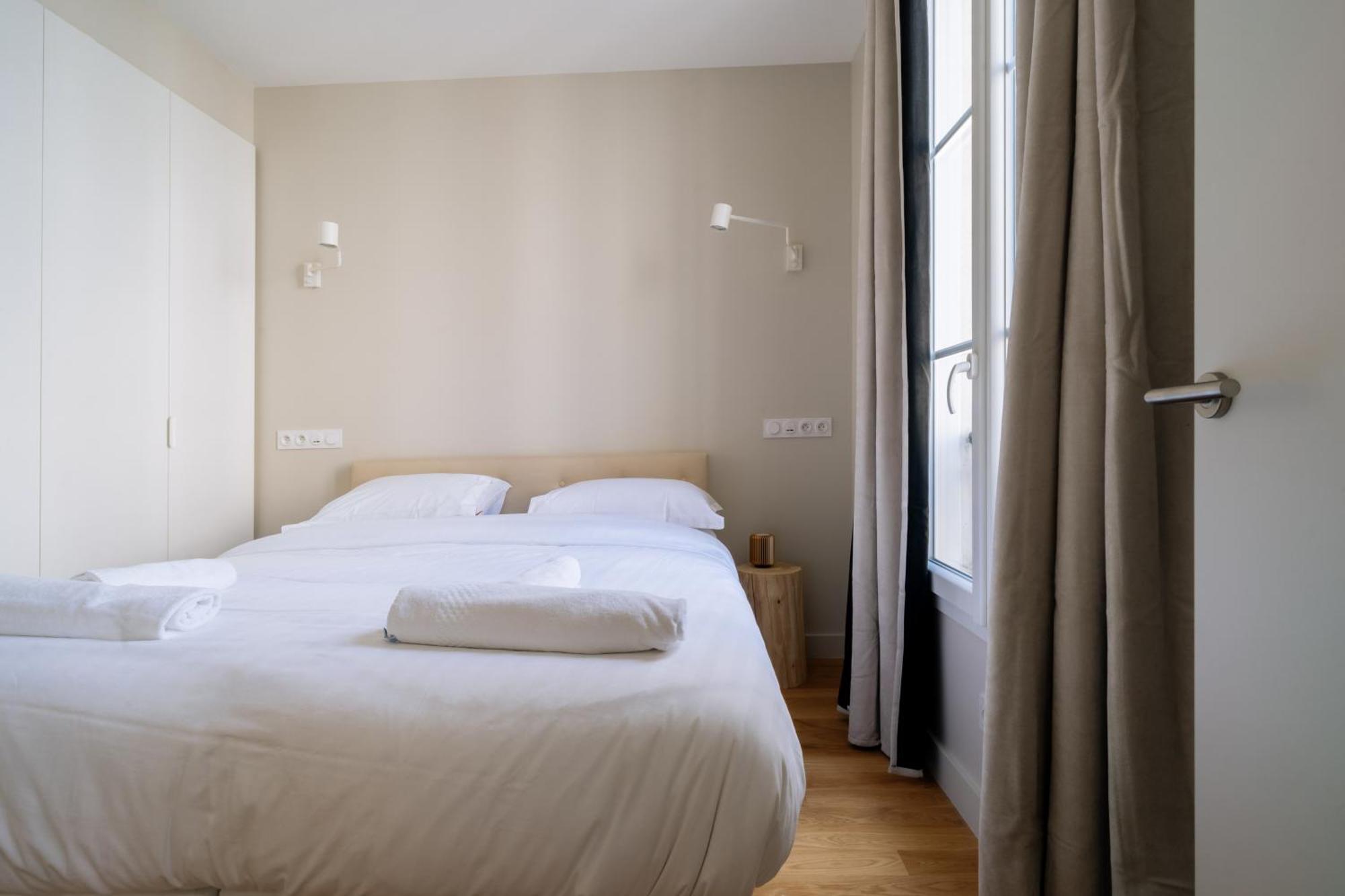 Stunning 1 Bedroom Apartment In Париж Екстер'єр фото