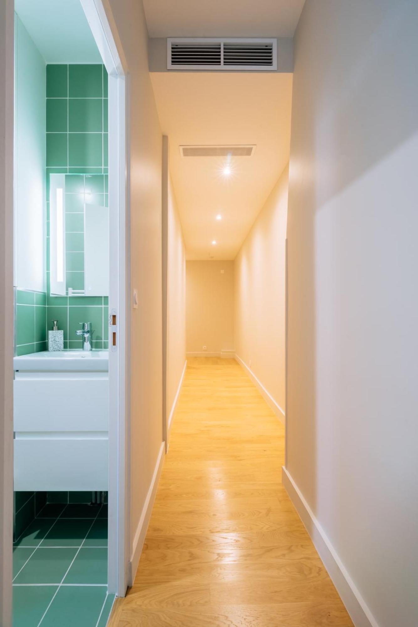 Stunning 1 Bedroom Apartment In Париж Екстер'єр фото